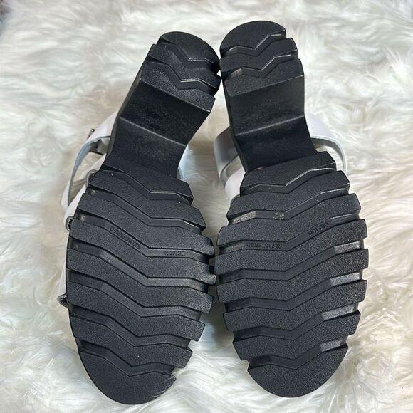 New white and black wedges - Picture 5 of 8